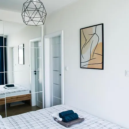 Nowoczesny Z Widokiem Na Jezioro Apartamento